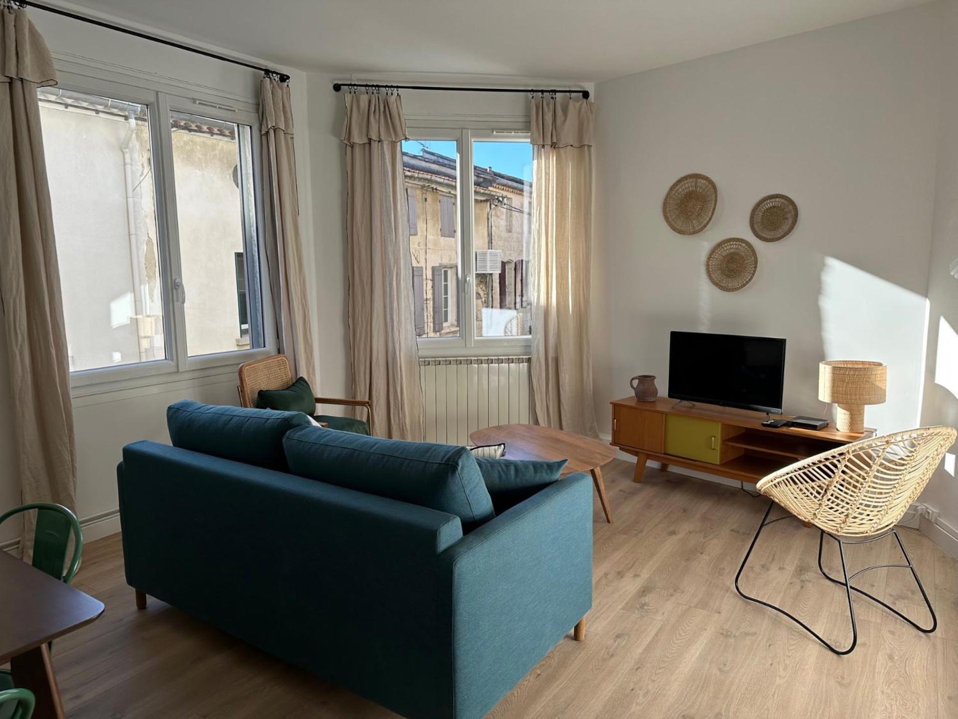 Charmant Appartement 3 Chambres Et Terrasse Eyragues Exteriér fotografie